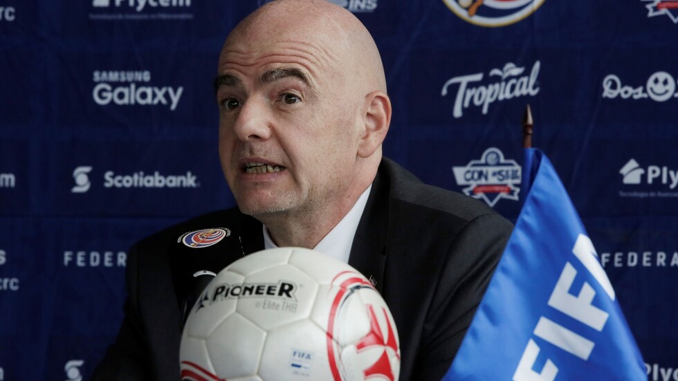 فتح تحقيقات جنائية بحق رئيس 