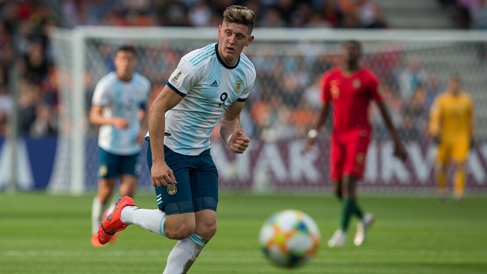 تسيسكا موسكو يضم أحد نجوم منتخب "التانغو"