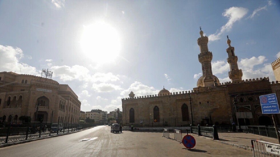 الإفتاء المصرية توضح حكم من أفطر بالخطأ في يوم عرفة