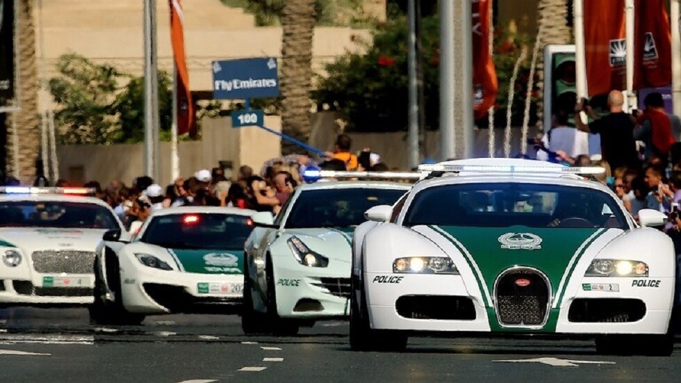 شرطة دبي تكثف دورياتها على الشواطئ خلال عيد الأضحى