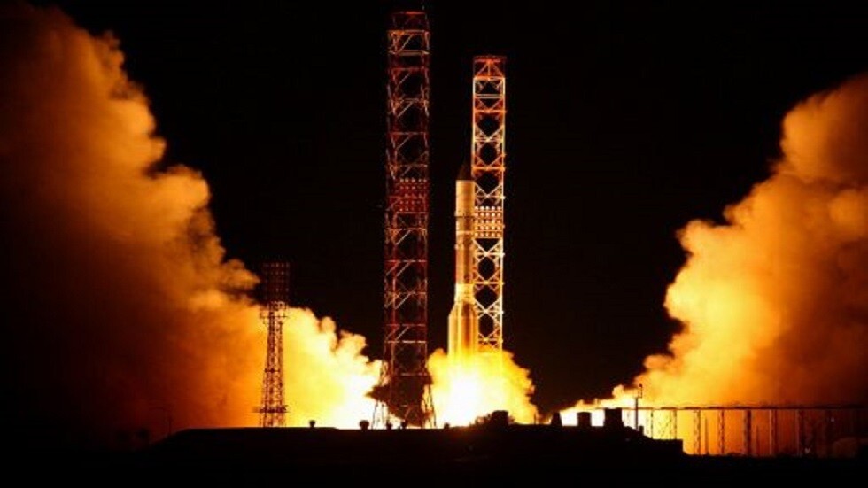 انفصال أقمار 