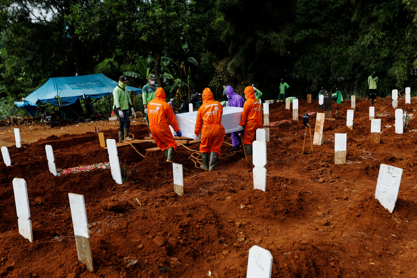 إندونيسيا تسجل 70 وفاة جديدة بفيروس كورونا