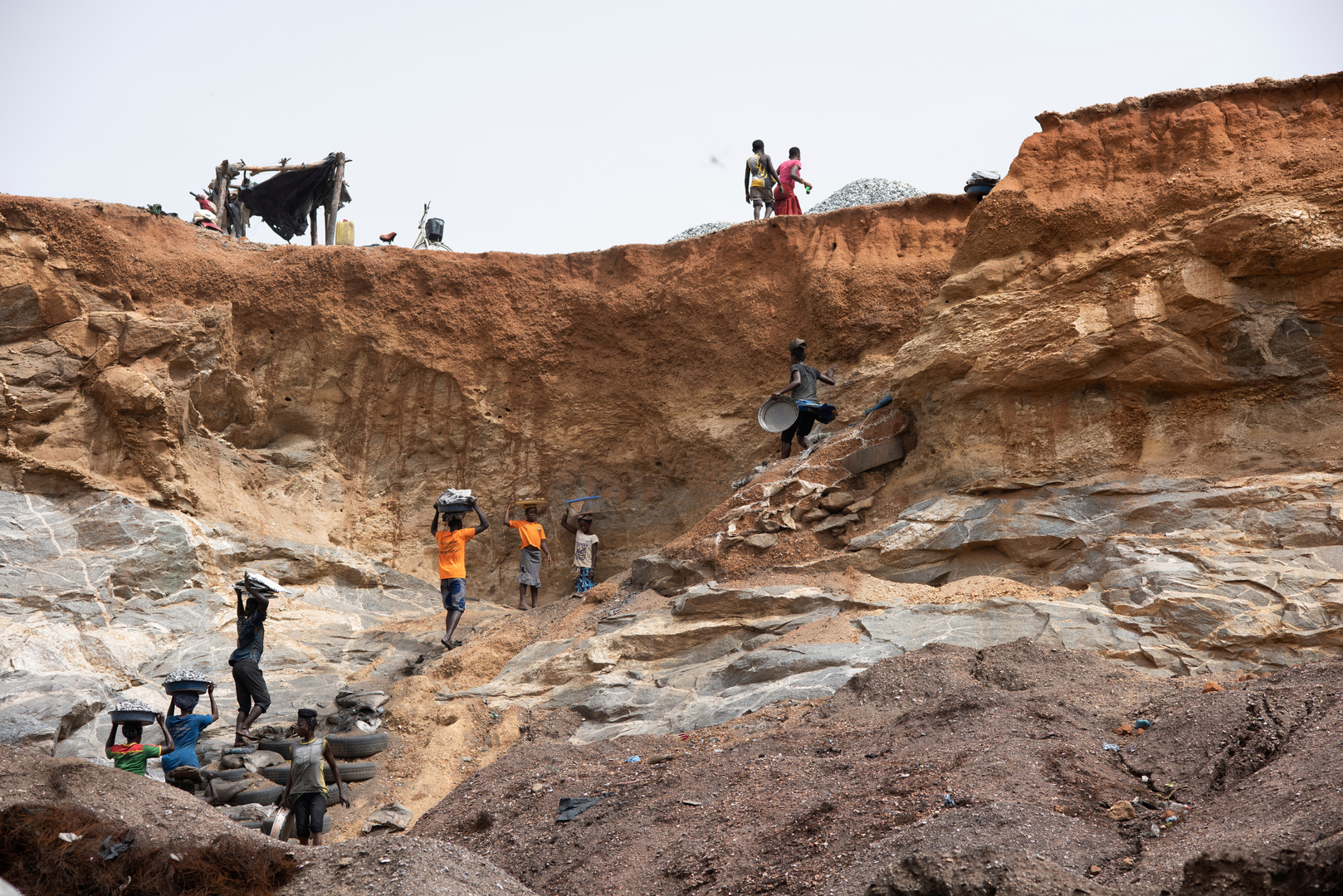العثور على عشرات الجثث في بوركينا فاسو