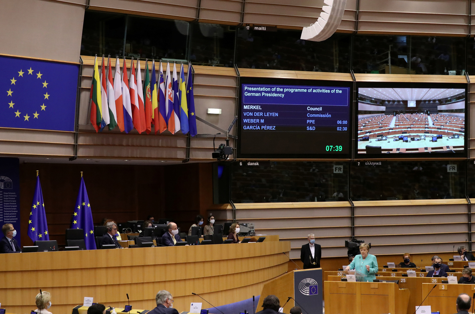 البرلمان الأوروبي يطالب تركيا بتغيير سياستها الخارجية