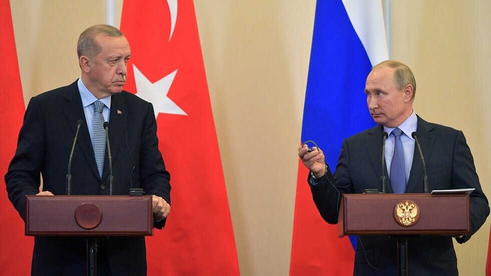 بوتين وأردوغان يتفقان على تكثيف الجهود لوقف المواجهة المسلحة في ليبيا
