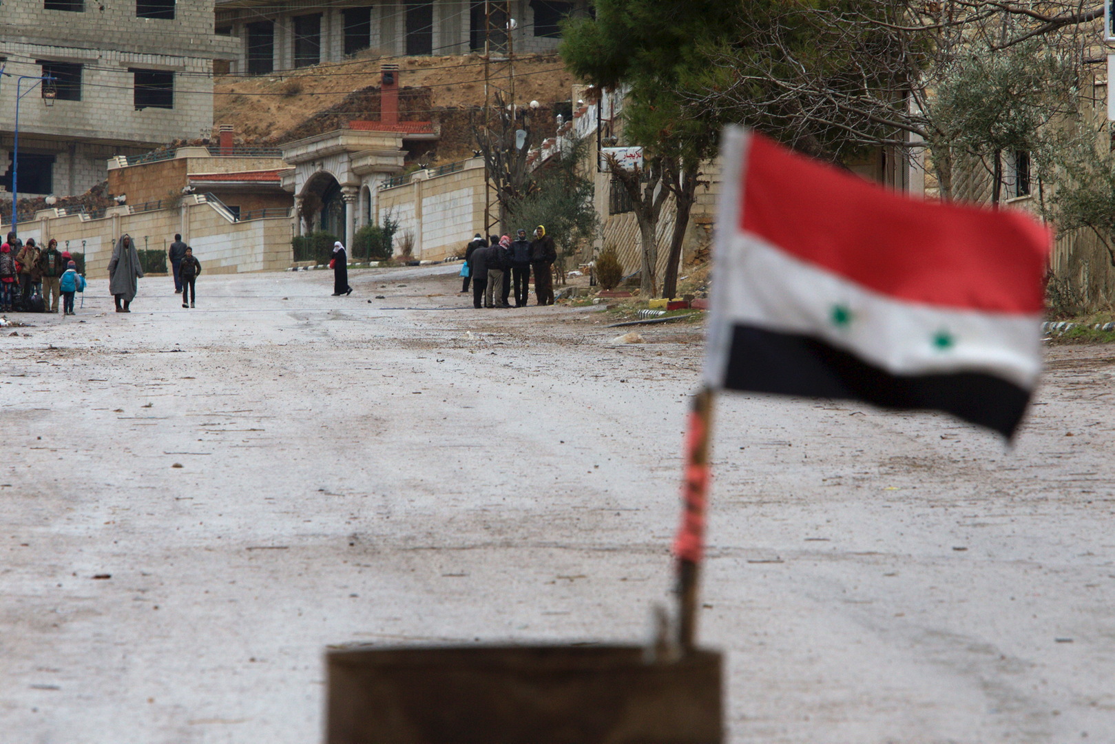مسلح معتقل لدى الجيش السوري: تلقينا تدريبات تحت إشراف أمريكيين