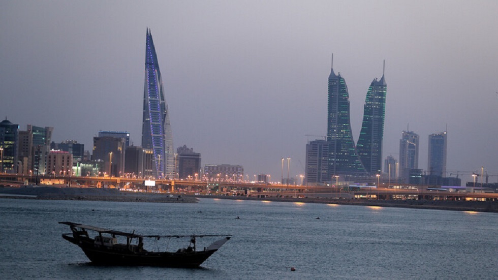 البحرين تمدد التأشيرات السارية والمنتهية لمدة 3 أشهر