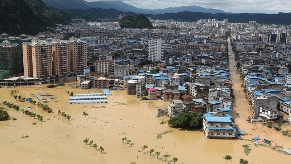 الفيضانات تضرب مهد كورونا في الصين وفرض حالة الطوارئ في مناطق جنوبي البلاد