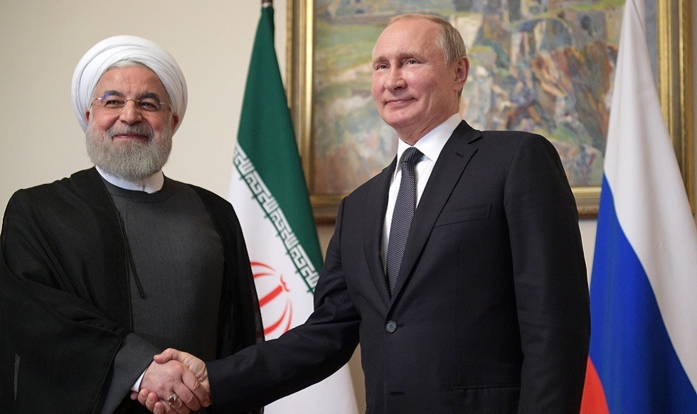 ظريف ينقل رسالة من روحاني إلى بوتين