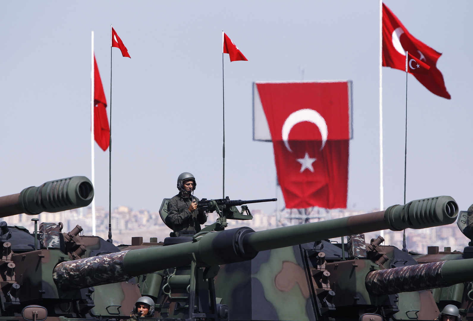 تقرير: تركيا تخطط لزيادة قواتها في ليبيا إذا دخلتها قوات مصرية