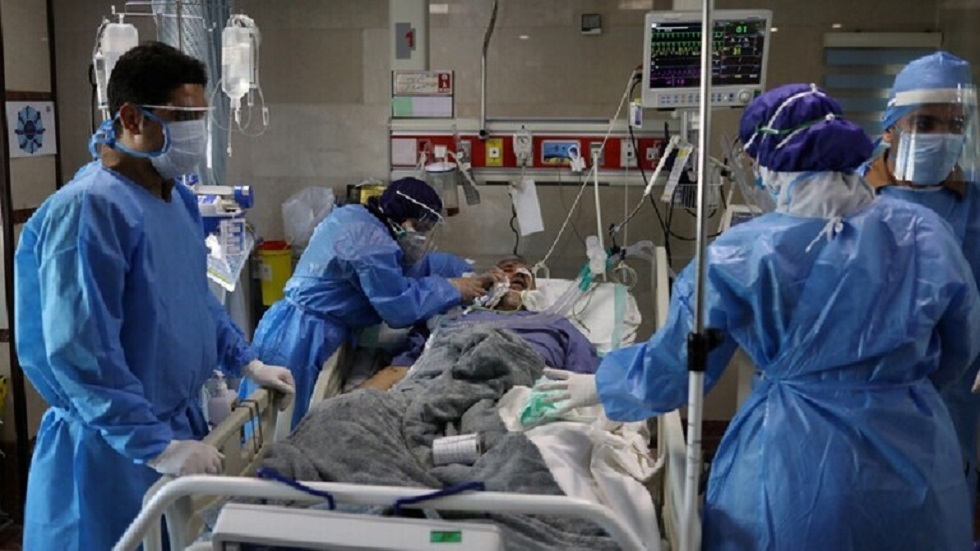 إيران تسجل 2621 إصابة و221 وفاة بكورونا خلال 24 ساعة