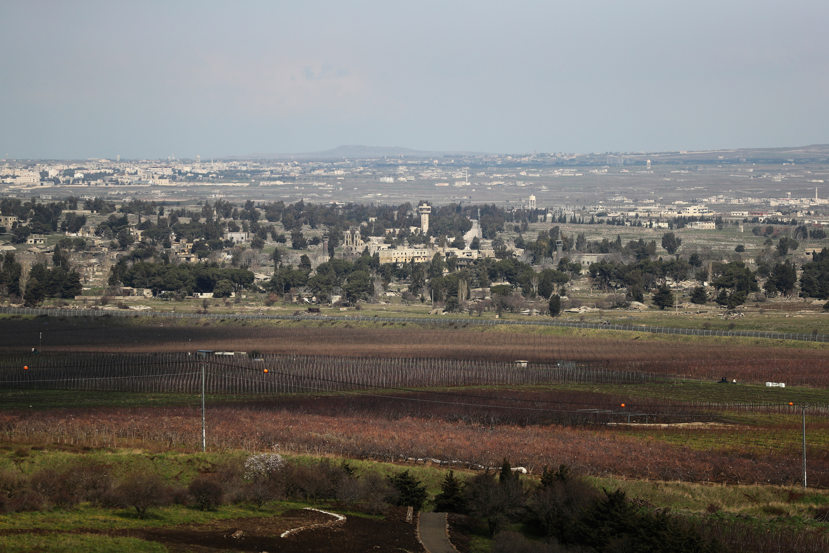 انفجار قذيفة قرب السياج الحدودي بين إسرائيل وسوريا