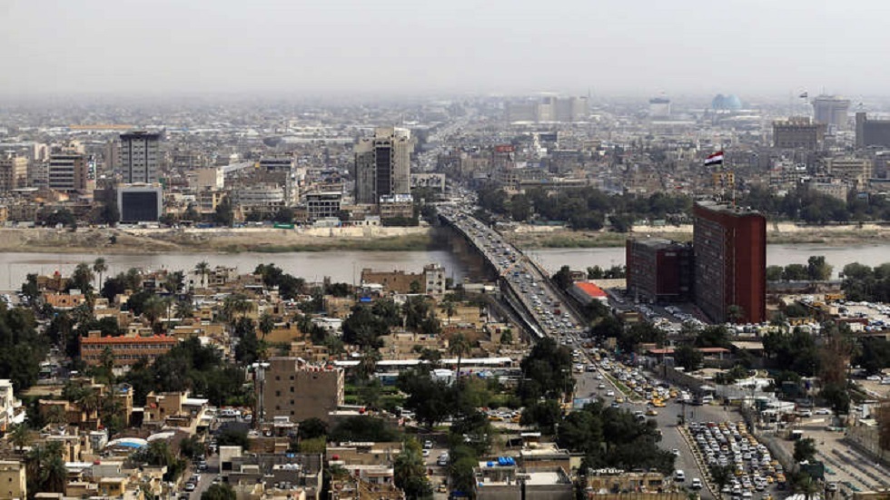 مراسلنا: استهداف معسكر التاجي شمالي بغداد بصواريخ 