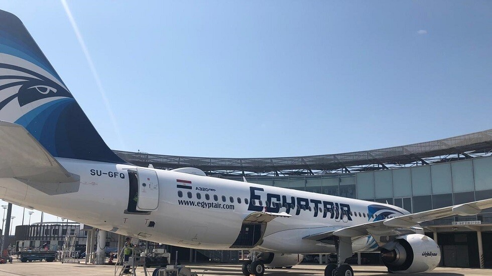 مصر للطيران تلغي جميع رحلاتها إلى الكويت