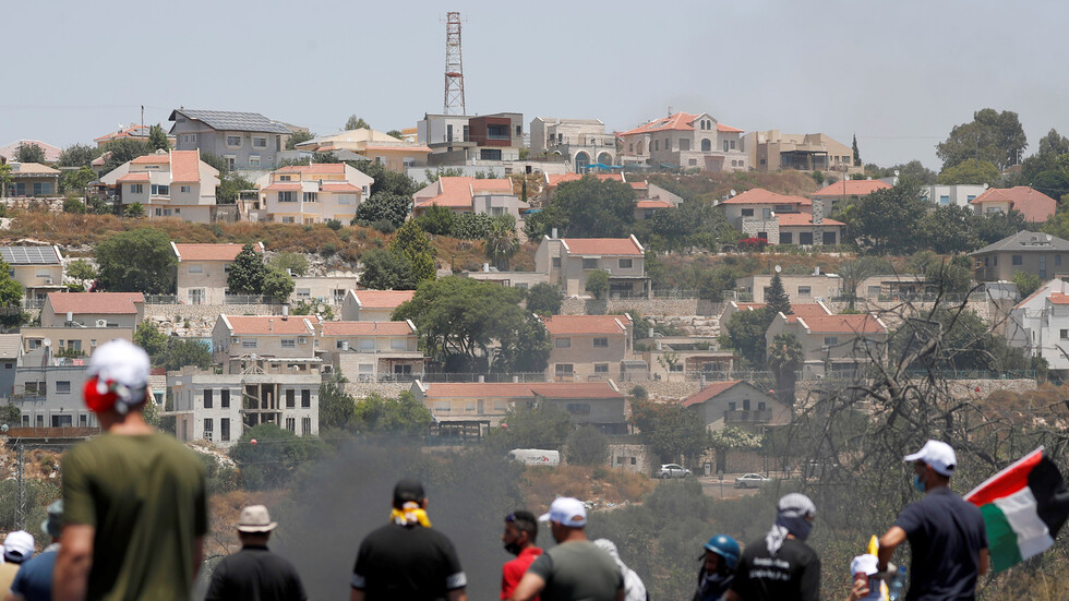 الأردن يدين مصادقة إسرائيل على بناء ألف وحدة سكنية شرقي القدس المحتلة