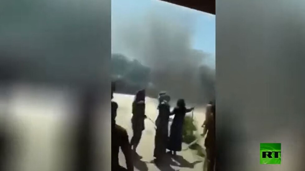 فيديو لسيطرة إحدى القبائل على مراكز 