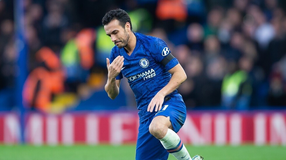 بيدرو يخضع لعملية جراحية في الكتف