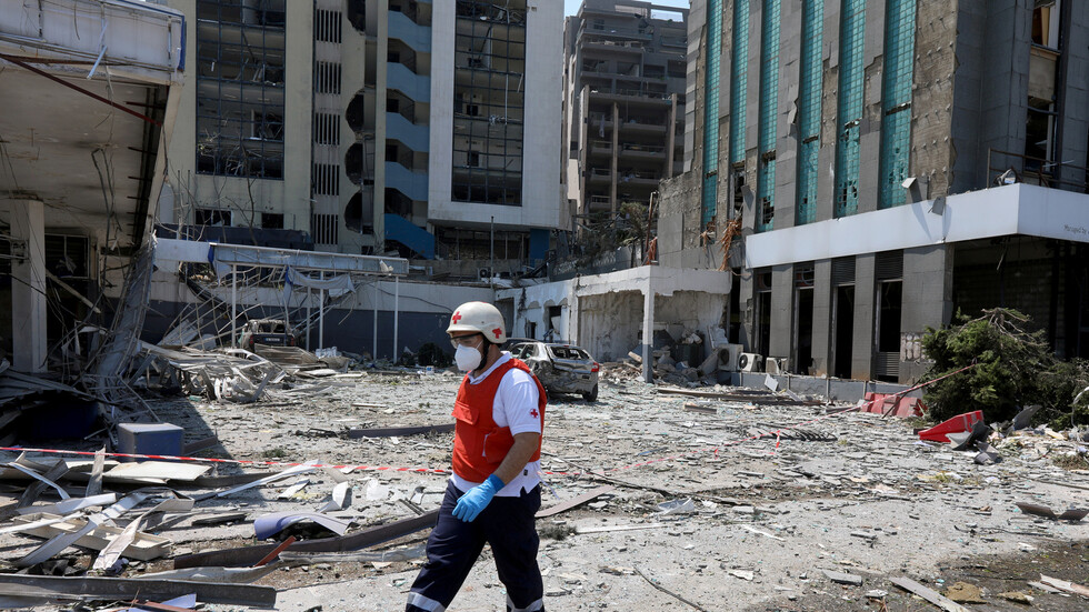 القاهرة تعلن بدء استقبال المستشفى الميداني المصري في لبنان لمصابي انفجار مرفأ بيروت الضخم