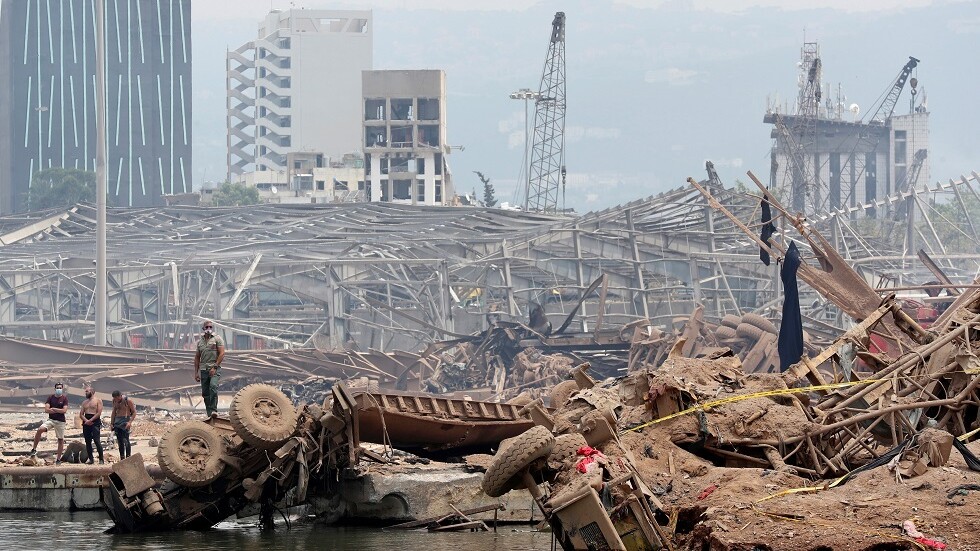 توقيف 16 شخصا في إطار التحقيق بانفجار مرفأ بيروت