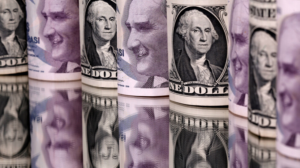 الليرة التركية عند أدنى مستوى في التاريخ