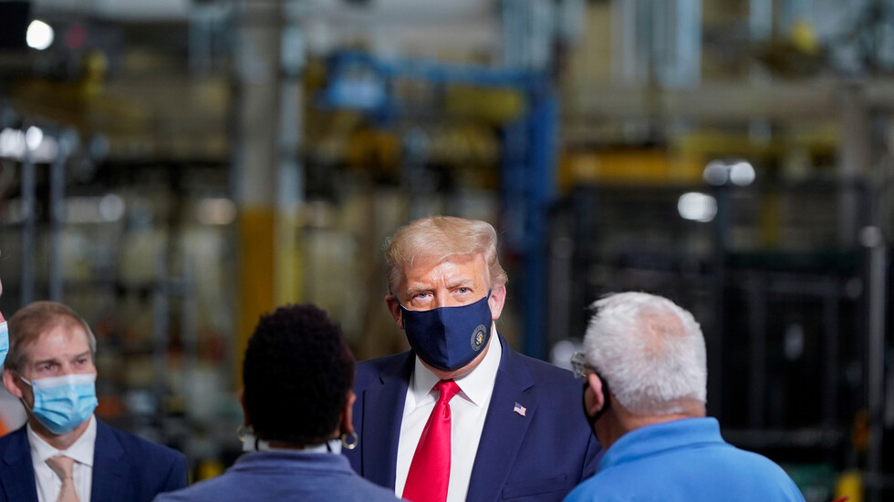 ترامب يستغل "أعظم خطأ" في تاريخ أمريكا