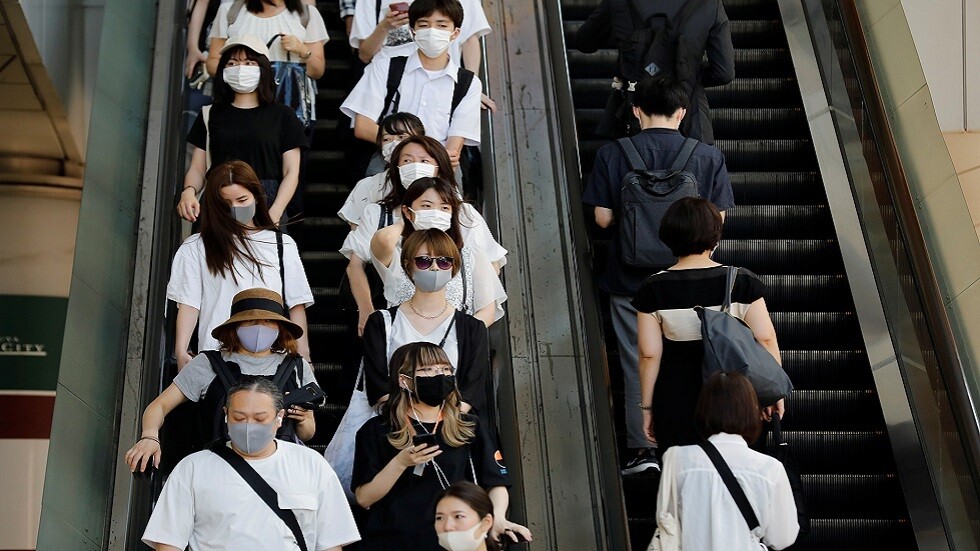 طوكيو تسجل أكثر من 300 إصابة جديدة بكورونا خلال يوم