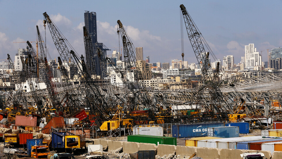 من يستغل انفجار بيروت وكيف؟