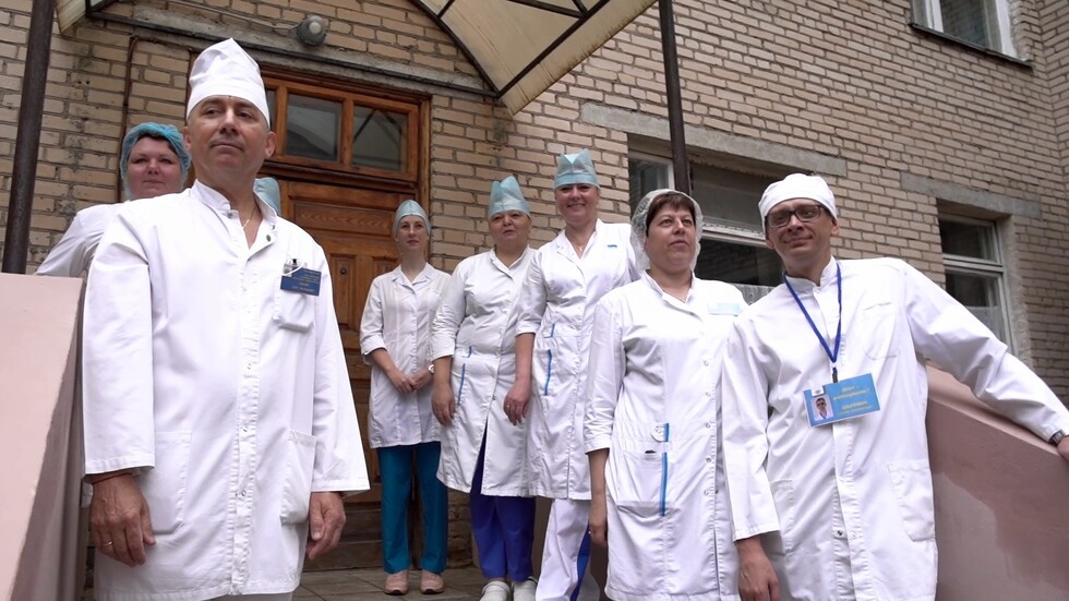 الكشف عن موعد التطعيم العام باللقاح الروسي الجديد ضد كورونا