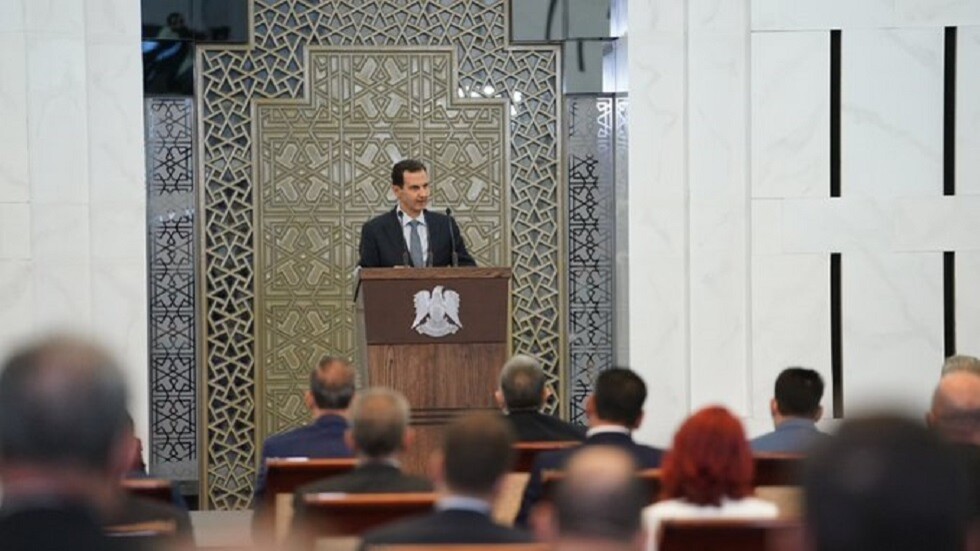 الأسد: سعر الصرف كان يخضع للمضاربة والعامل الوحيد المؤثر كان الهلع الشعبي