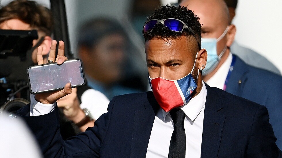 نيمار على رأس تشكيلة سان جيرمان لمواجهة أتلانتا في دوري الأبطال