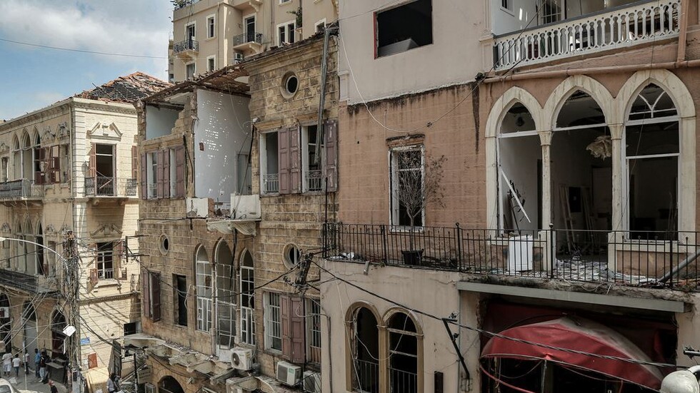 الفنان الجزائري الشاب خالد يتضامن مع لبنان بأغنية "جميلتي بيروت"