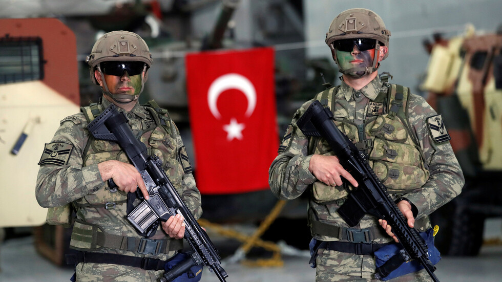 ملفات قضائية: قناصة أتراك تلقوا أوامر باستهداف الجنود السوريين