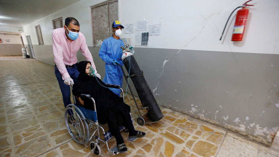 العراق.. تزايد إصابات كورونا يدفع الحكومة إلى اتخاذ قرارات جديدة