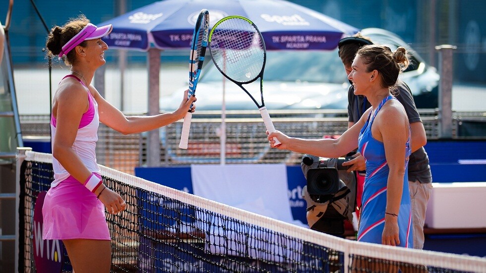 هاليب تصعد لمواجهة ميرتنز في نهائي بطولة براغ للتنس (فيديو)