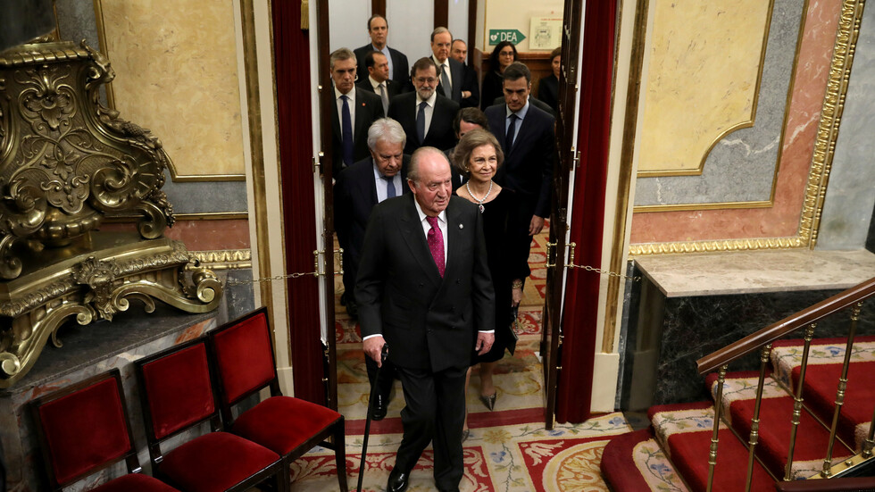 إسبانيا تعلن مكان تواجد ملكها السابق خوان كارلوس الأول