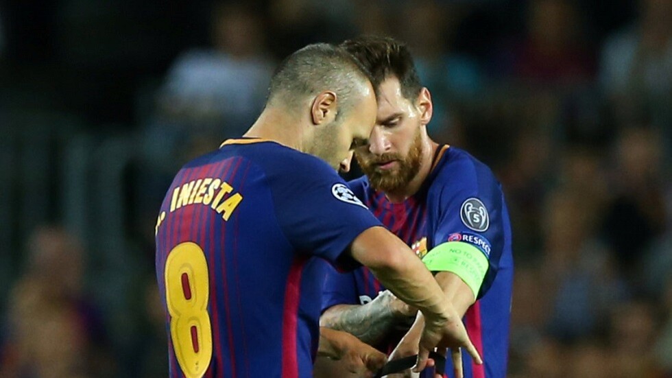 الرسام إنييستا يوجه رسالة لجماهير برشلونة بعد 