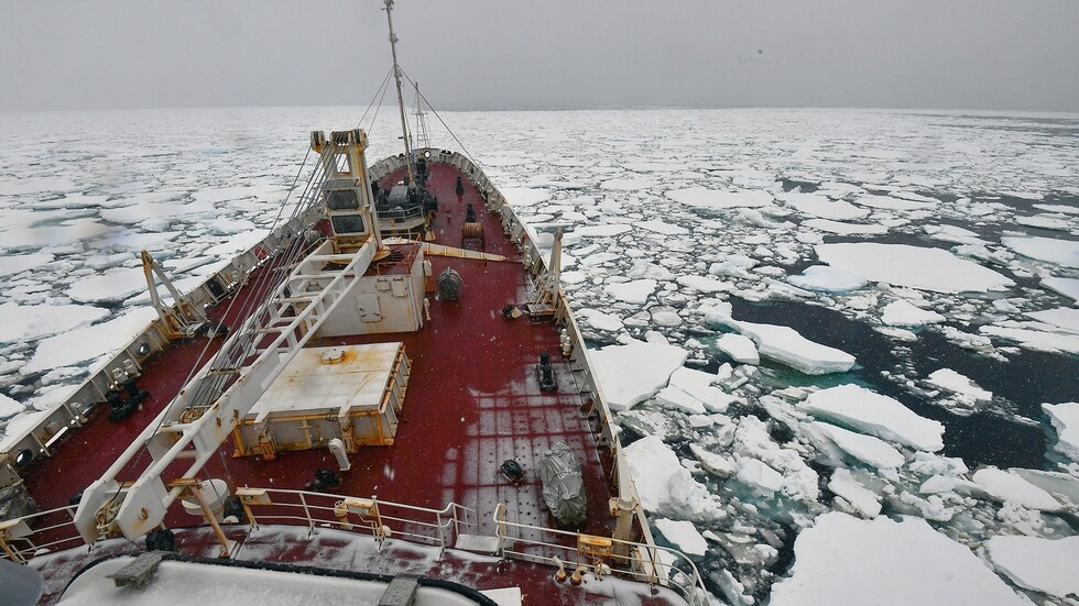 روسيا تعلن عن استراتيجية جديدة في أنتاركتيكا