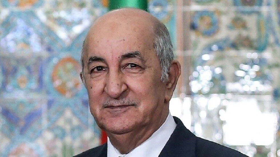 الرئيس الجزائري ينهي مهام عدد من قادة الجيش