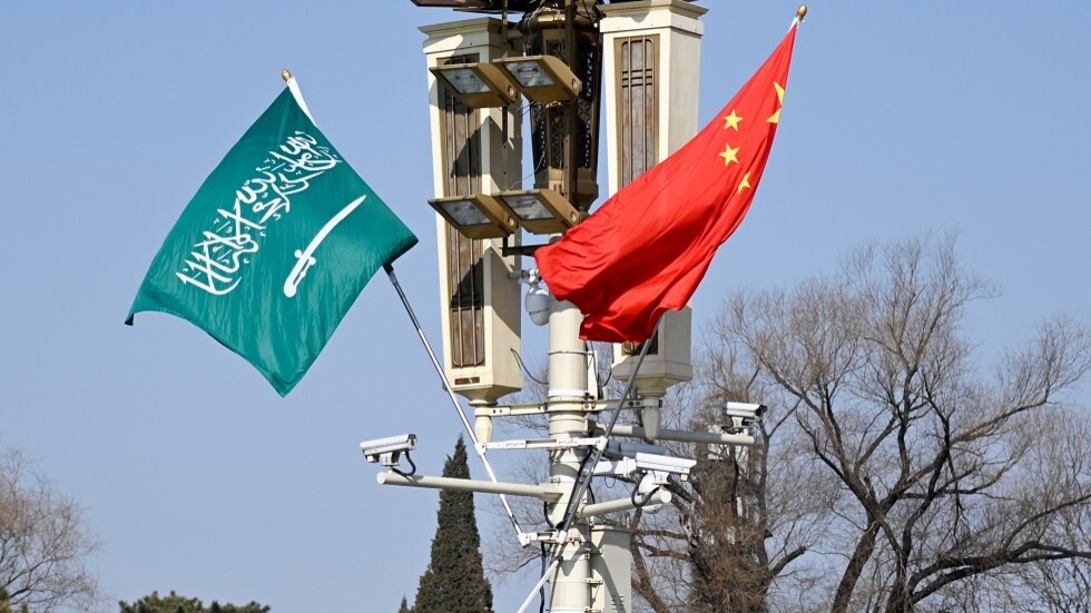 تقرير: إسرائيل قلقة إزاء التعاون السعودي الصيني النووي "السري"