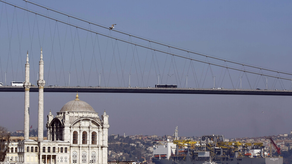 صحيفة: خبراء يبددون "حلم" الغاز التركي!