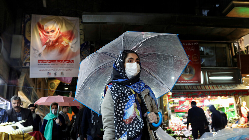 2113 إصابة جديدة بكورونا في إيران