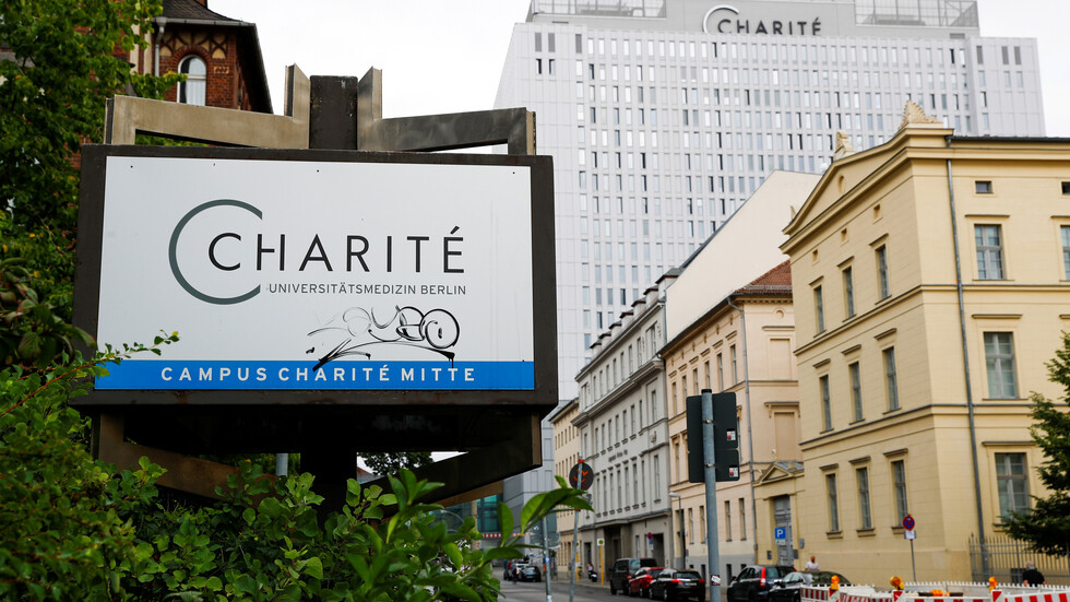 الطاقم الطبي الألماني يكشف الحالة الصحية للمعارض الروسي نافالني