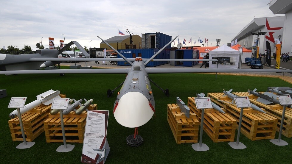 درونات ضاربة ومنظومات صاروخية جديدة في منتدى 