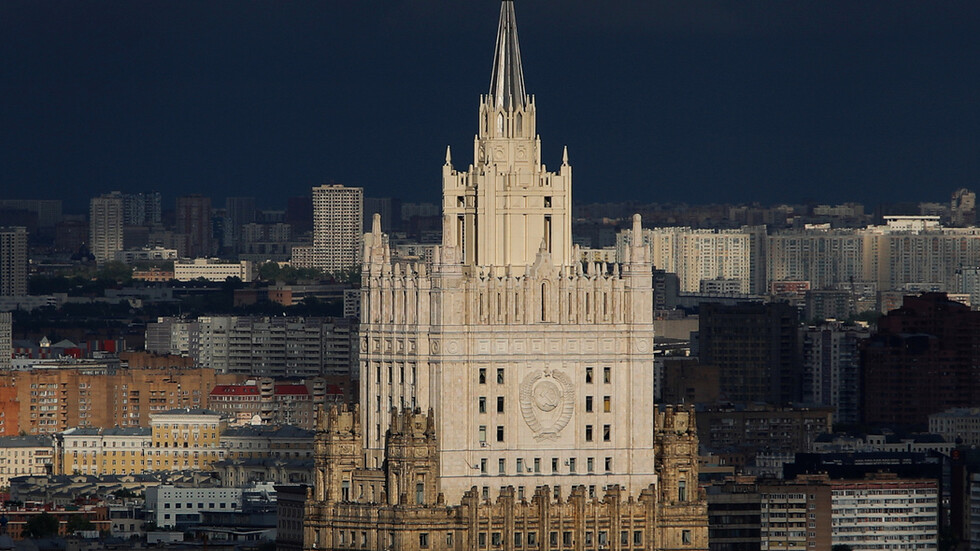 الخارجية الروسية: تركيا لم تؤكد المعلومات حول استجواب المعتقلين الروس في ليبيا