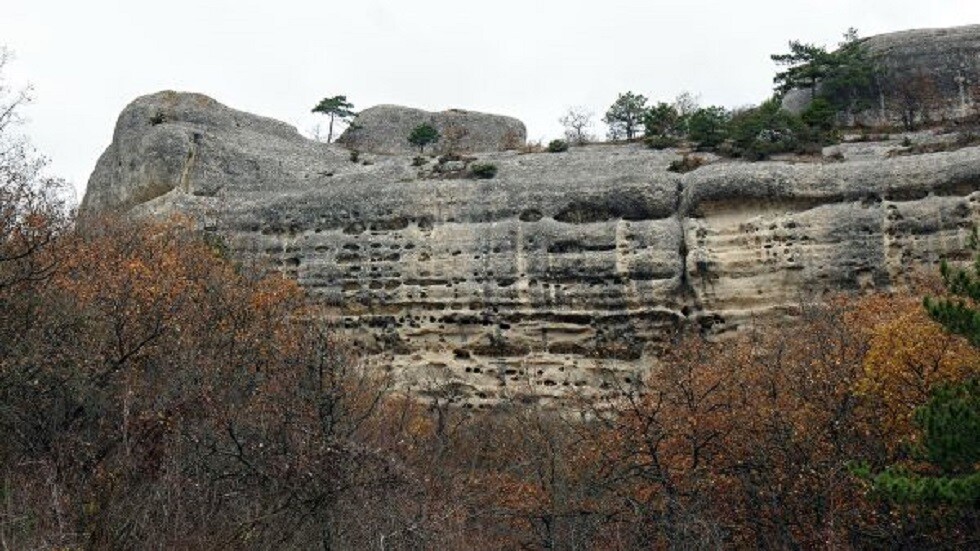روسيا.. اكتشاف الساحة المركزية لبلدة قديمة في شبه جزيرة القرم