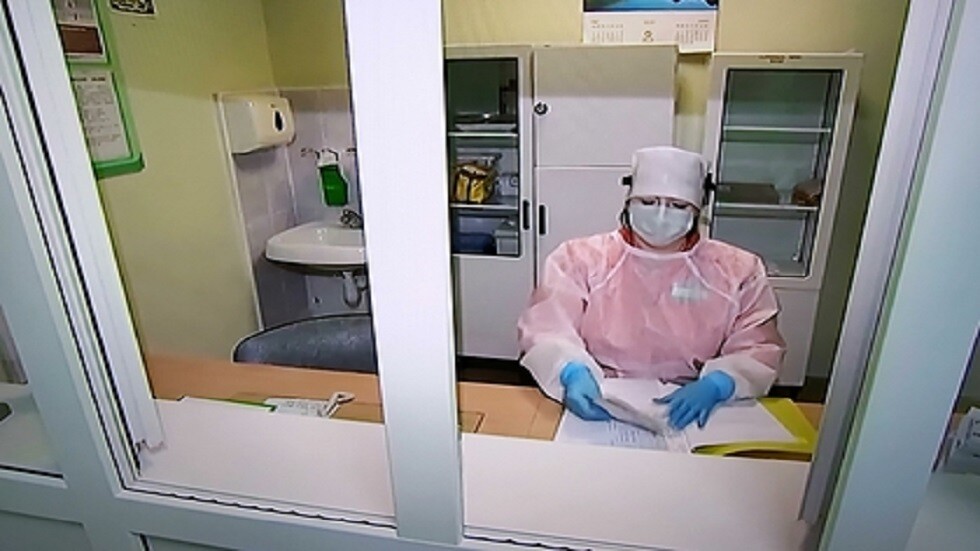 فيتامين قد يمنع تكاثر الفيروس التاجي