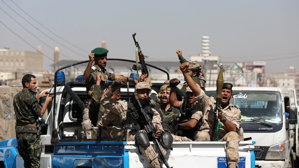 اليمن.. الحوثيون يعلنون تحرير 20 أسيرا بوساطات محلية