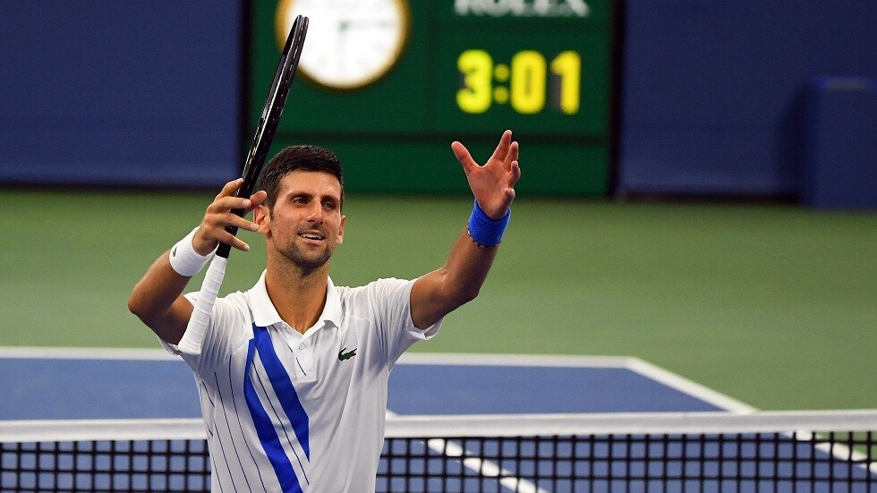 دجوكوفيتش يصعد بصعوبة لنهائي بطولة سينسيناتي على حساب باوتيستا أغوت (فيديو وصور)