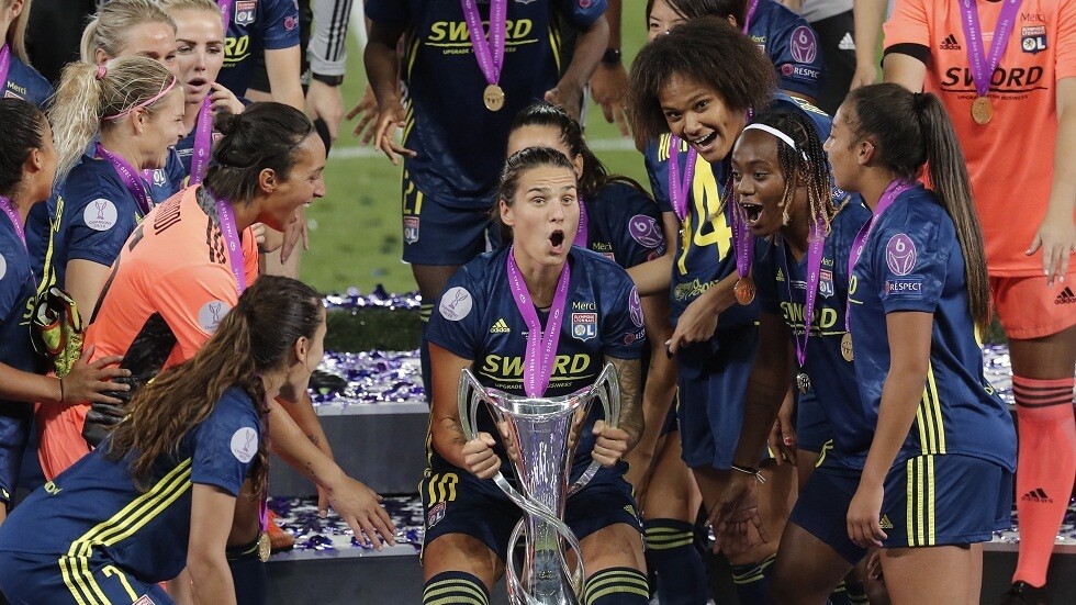 ليون الفرنسي يتوج بطلا لدوري أبطال أوروبا للسيدات للمرة السابعة في تاريخه (فيديو وصور)