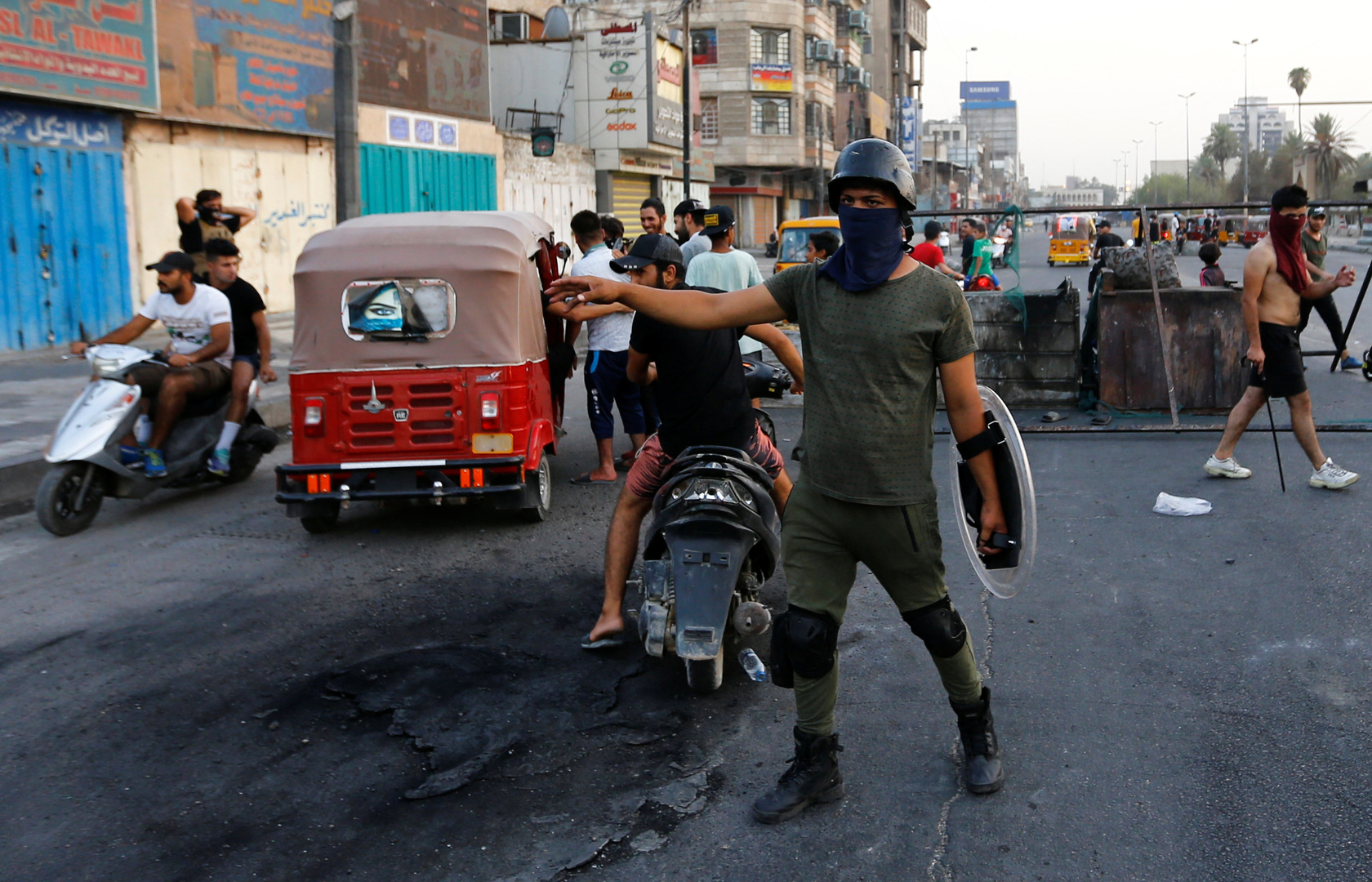 بغداد تريد تهدئة حركة الاحتجاجات